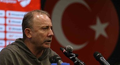Sergen Yalçın: "1-1'lik skor adaletli gibi duruyor"