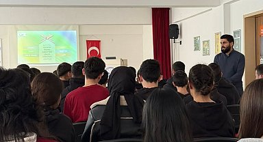 Seyitgazi'de 'Cami ve Hayat' konulu seminerler başladı
