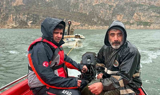 Siirt'te baraj gölünde mahsur kalan iki kişi kurtarıldı