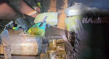 Şırnak'ta narkotik operasyonu... 142 kilo metamfetamin ele geçirildi