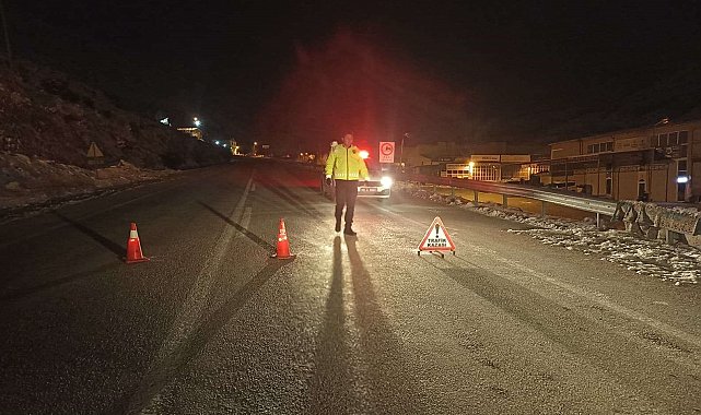 Sivas'ta tipi nedeniyle ulaşımda aksamalar yaşanıyor