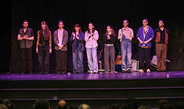 Tanpınar'ın dünyası 'Üç Nefeslik Rüya' ile sahneye taşındı