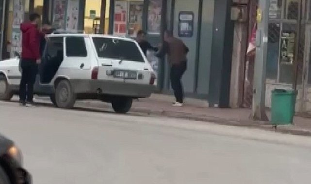 Tartıştığı kişiyi ayağından vurdu