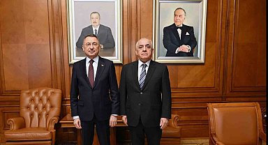 TBMM Dışişleri Komisyonu Başkanı Oktay, Azerbaycan Başbakanı Asadov ile bir araya geldi