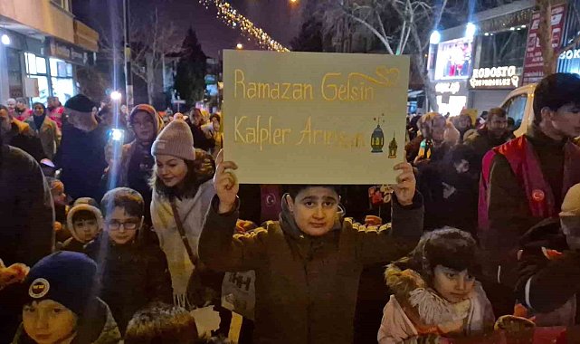 Tekirdağ'da 'Hoşgeldin Ramazan' yürüyüşü