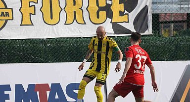 TFF 2. Lig: Aliağa FK: 3 - Somaspor: 3