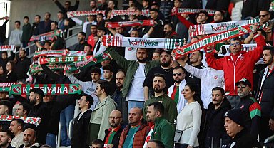 TFF 3. Lig: Karşıyaka: 3 - İzmir Çoruhlu FK: 1