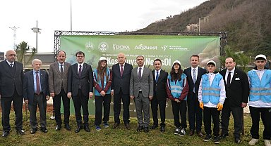 Trabzon Yarı Maratonu öncesi fidanlar toprakla buluştu