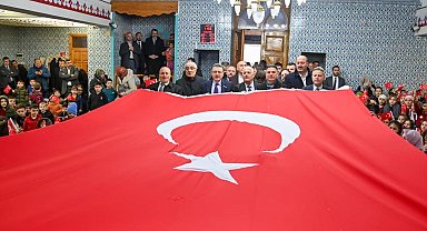 Trabzon'da Başkan Genç ve çocuklar şehit Eren Bülbül'ü unutmadı