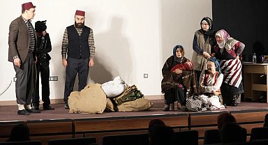 Trabzon'un kayıp yılları ilçelerde sahneye taşınıyor