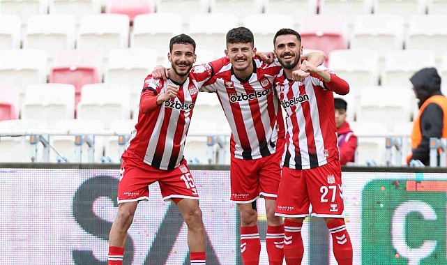 Trendyol 1. Lig: Özbelsan Sivasspor: 4 - Sakaryaspor: 1