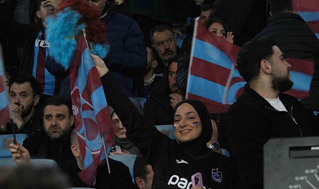 Trendyol Süper Lig: Trabzonspor: 1 - Fenerbahçe: 1