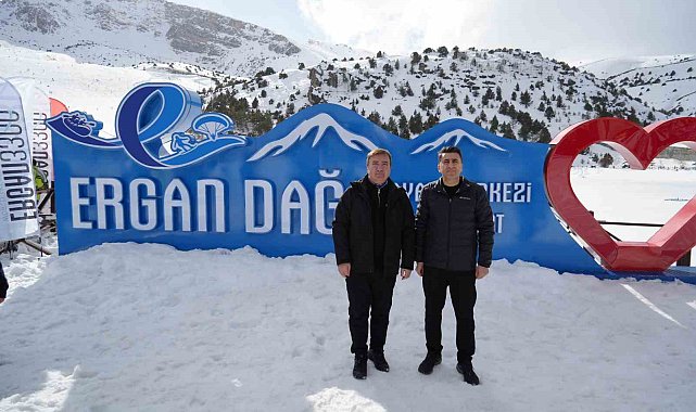 Tunceli ve Erzincan turizmine milat olacak yol için iki vali el sıkıştı