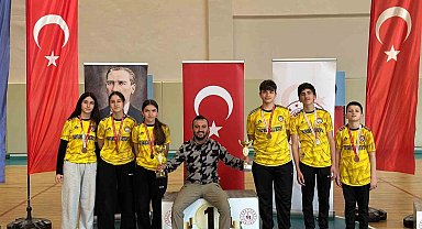 Türkeli, ilden 4 kupa ve 13 madalya ile döndü