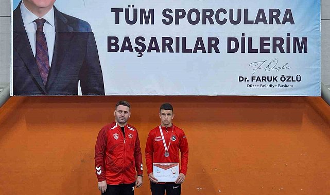 Türkiye güreş şampiyonasında ikinci oldu