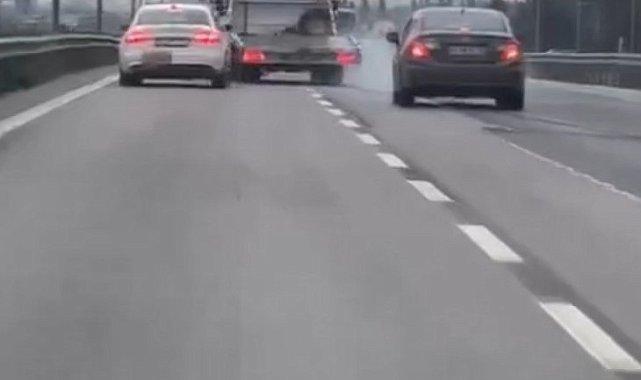 Tuzla'da aracı sıkıştırıp şoförü darp eden sürücü adliyeye sevk edildi