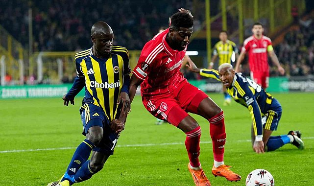 UEFA Avrupa Ligi: Fenerbahçe: 0 - Nottingham Forest: 3