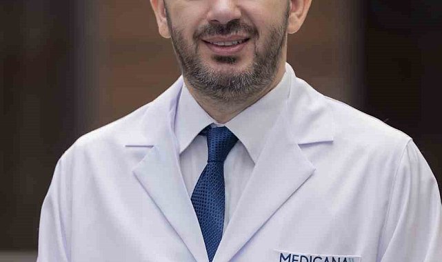 Uykuda tekme atmanın sebebi her zaman masum olmayabilir