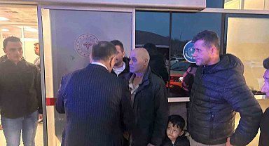 Vali Hacıbektaşoğlu maden ocağındaki göçükte yaralanan işçiyi hastanede ziyaret etti
