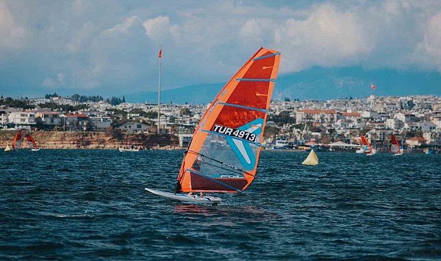 Yelken Şampiyonası, Didim Belediyesi'nin ev sahipliğinde başladı