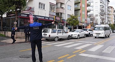 Zabıta minibüslere göz açtırmıyor