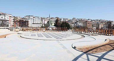 25 bin metrekarelik Çayırova Kent Meydanı projesinde sona yaklaşılıyor