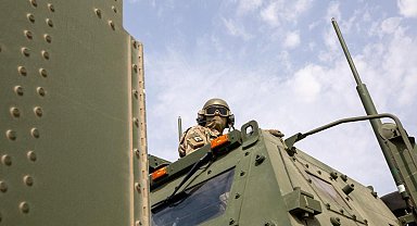 ABD ordusu:" İran'a ait çok sayıda askeri hedef imha edildi"