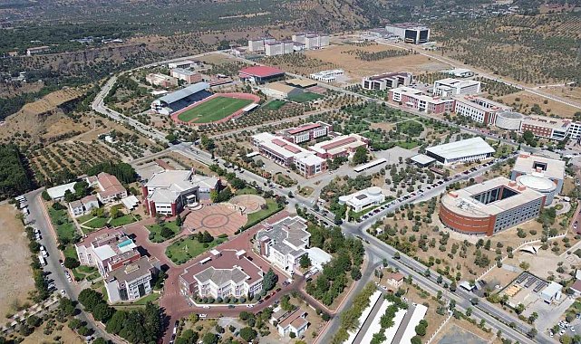 ADÜ kurumsal akreditasyon almaya hak kazandı
