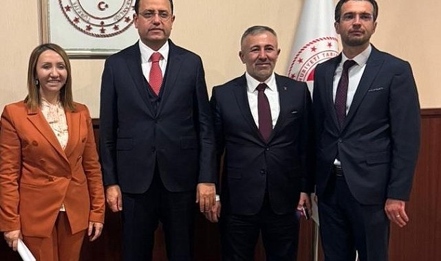 AK Parti Bilecik heyeti tarım ve sağlık alanındaki çalışmaları görüştü