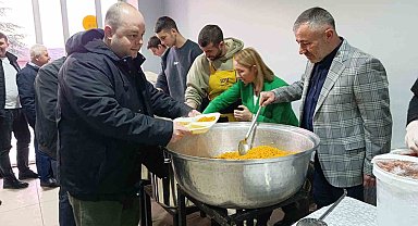 AK Parti Pazaryeri teşkilatı iftarda buluştu