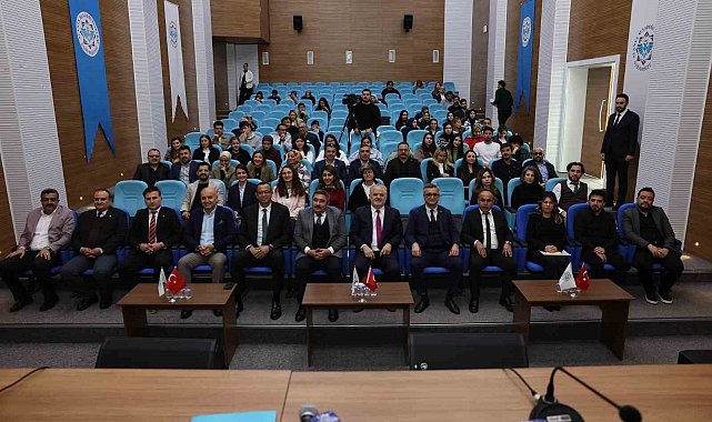 ALKÜ'de iki dev destan tek yürekte buluştu