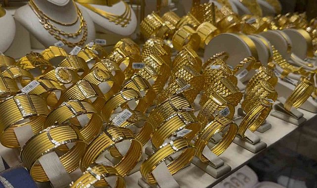 Altında bankalar ile canlı piyasadaki makas gramda 500 lirayı geçti