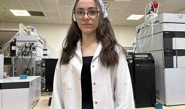 Annesini kanserden kaybeden lise öğrencisi, kanseri teşhis eden yapay zeka destekli proje geliştirdi