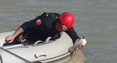 Antalya itfaiyesinden film gibi martı kurtarma operasyonu