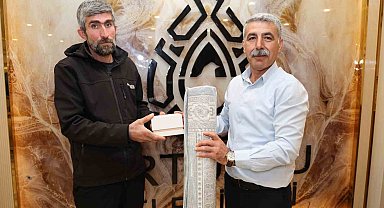 Artuklu Belediyesinden özverili temizlik işçilerine anlamlı ödül