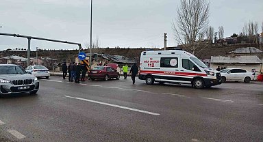 Aşkale'de korkutan kaza: Facianın eşiğinden dönüldü