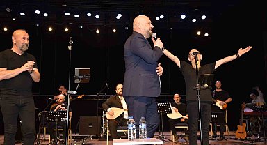 Atakum'da Edip Akbayram ve Volkan Konak anıldı