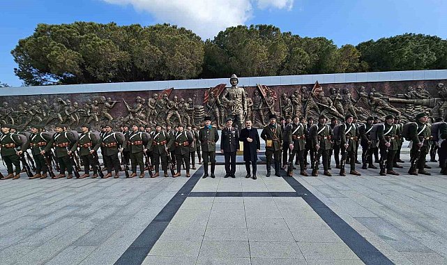 Atatürk'ün taarruzu değil ölmeyi emrettiği "57. Alay" yeniden kuruldu