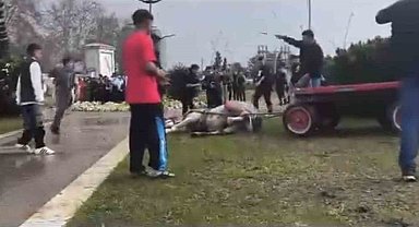 Atını sopa ve tekmeyle bayılttı