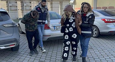 AVM'de kuyumculardan hırsızlık yapan 2 kişi adliyeye sevk edildi