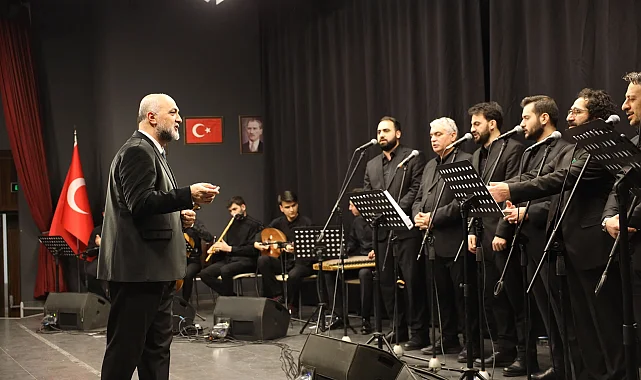 Ayasofya'dan gelen ilahi nağmeler Sakaryalılarla buluştu