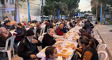 Aydınlı vatandaşlar Büyükşehir'in iftar sofrasında buluştu