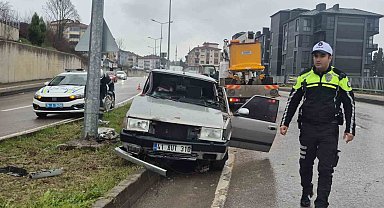 Aynı yolda 4 saat içerisinde 3 ayrı kaza: 5 yaralı