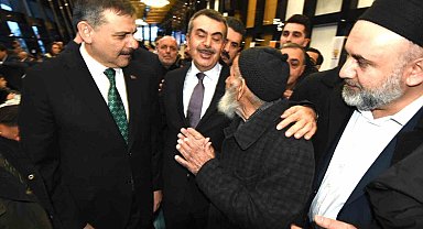 Bakan Çiftçi ve Bakan Tekin, Erzurum'da 4 bin kişiyle iftarda buluştu