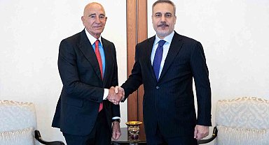 Bakan Fidan, ABD'nin Suriye Temsilcisi Barrack'ı kabul etti