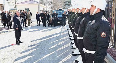 Bakan Güler: "Türkiye, çatışmanın değil barışın ve sağduyunun tarafında yer almaktadır"