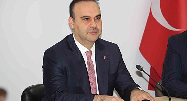 Bakan Kacır: "İhracatımızı 273 milyar dolara çıkardık"