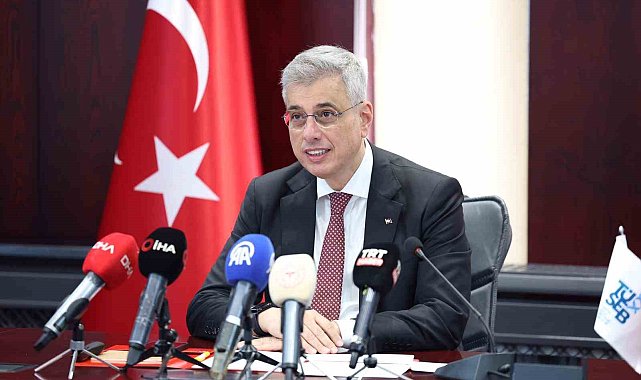 Bakan Memişoğlu: "ODTÜ gibi bilim yuvalarımızın desteğiyle sağlık sanayisini dünyanın en iyi teknolojisi haline getireceğiz"