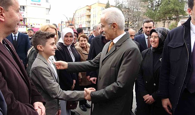 Bakan Uraloğlu: "Isparta'mızda Dereboğazı yolu gündemimizde ve bir mesafe kat ettikten sonra çalışmaların devamını ileride sürdüreceğiz"