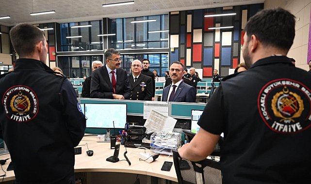 Bakan Yardımcısı Çelik'ten bayramda görev başındaki personele ziyaret